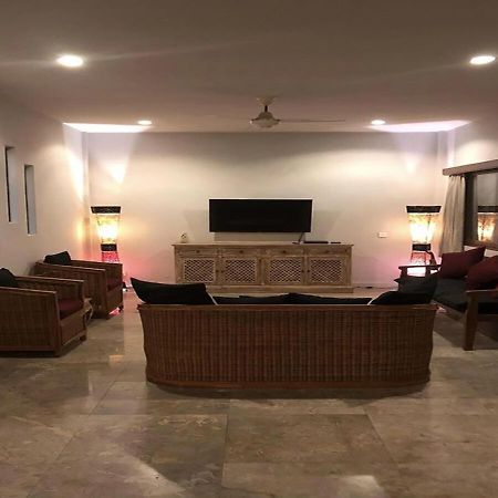 Shishi Bali Vila Seminyak Exterior foto