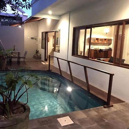Shishi Bali Vila Seminyak Exterior foto